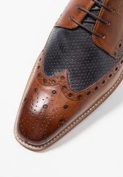 MELVIN & HAMILTON Martin 15 - Veterschoenen - Tan/Navy -Melvin & Hamilton Verkoop 0b2842b8858b4c0aa76a30f5153a3114