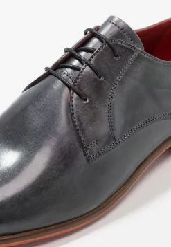 MELVIN & HAMILTON Toni 1 - Veterschoenen - Grey 13 MELVIN & HAMILTON Toni 1 - Veterschoenen - Grey -Melvin & Hamilton Verkoop 0db1fa3a5f984cae875d5280cfa18687