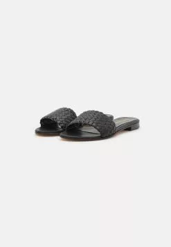 MELVIN & HAMILTON Hanna 26 - Muiltjes - Black/Natural -Melvin & Hamilton Verkoop 1f4ed25578d94a92bafb8803c052ab7e