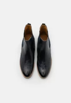 MELVIN & HAMILTON Selina 6 - Korte Laarzen - Navy 11 MELVIN & HAMILTON Selina 6 - Korte Laarzen - Navy -Melvin & Hamilton Verkoop 26d7276613e4409585d5e3c878e80ca2