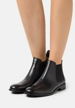 MELVIN & HAMILTON Sally 25 - Korte Laarzen - Black