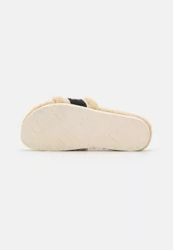 MELVIN & HAMILTON Wilma 34 - Muiltjes - Beige/Black/Off-White 12 MELVIN & HAMILTON Wilma 34 - Muiltjes - Beige/Black/Off-White -Melvin & Hamilton Verkoop 3f84d3a2ebf946438a1630b3037c03d6