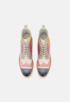 MELVIN & HAMILTON Amelie 17 - Veterboots - Satellite/Dice/Bianco/Pale Rose/ Lilac/Yellow/Mild Ash/Sweet Water/Off White/Extra White/Welt/Natural -Melvin & Hamilton Verkoop 55e71daa19944c9eab88da2336c0e788