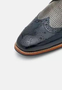 MELVIN & HAMILTON Martin 15 - Veterschoenen - Marine 13 MELVIN & HAMILTON Martin 15 - Veterschoenen - Marine -Melvin & Hamilton Verkoop 63003cd4f8fb4c0b9e5c7017aef158c1