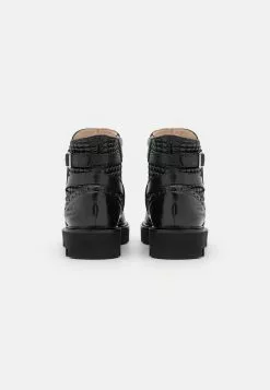 MELVIN & HAMILTON Selina 25 - Korte Laarzen - Black -Melvin & Hamilton Verkoop 758e90223100494986ea428044c767a6