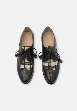 MELVIN & HAMILTON Selina 41 - Veterschoenen - London Fog/Black/White/Beige/Red 13 MELVIN & HAMILTON Selina 41 - Veterschoenen - London Fog/Black/White/Beige/Red -Melvin & Hamilton Verkoop 77c3dd6b43334036925d3ad0e9759ea3