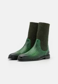 MELVIN & HAMILTON Susan 69 - Korte Laarzen - Green -Melvin & Hamilton Verkoop 7dfdb82931cb4a4eb0cbdac2d1c7781a