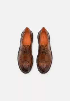 MELVIN & HAMILTON Veterschoenen - Burnt Orange/Brown 11 MELVIN & HAMILTON Veterschoenen - Burnt Orange/Brown -Melvin & Hamilton Verkoop 83b31d055bc44d13bd98c3beed6c55fc