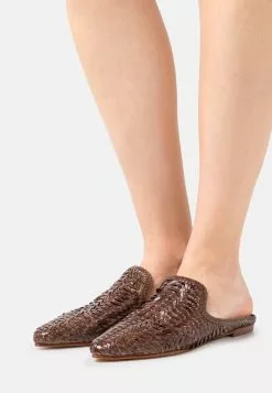 MELVIN & HAMILTON Lydia 2 - Muiltjes - Cognac