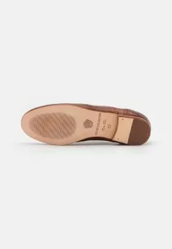 MELVIN & HAMILTON Sonia- Veterschoenen - Cognac 12 MELVIN & HAMILTON Sonia- Veterschoenen - Cognac -Melvin & Hamilton Verkoop ac70fbf32f5342eaa6b61bd4ae39a7fd