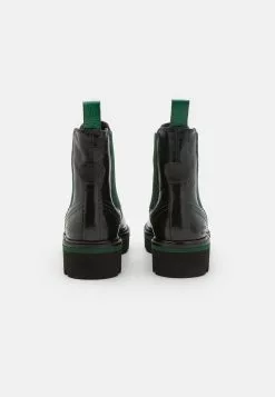 MELVIN & HAMILTON Sybill - Enkellaarsjes Met Plateauzool - Black/Green 9 MELVIN & HAMILTON Sybill - Enkellaarsjes Met Plateauzool - Black/Green -Melvin & Hamilton Verkoop c7ccd94ca8b04f5fb8110dbb9d8b3080