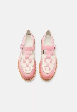 MELVIN & HAMILTON Jade 14 - Instappers - Vegas/Pale Rose/White 13 MELVIN & HAMILTON Jade 14 - Instappers - Vegas/Pale Rose/White -Melvin & Hamilton Verkoop c8557d72edbb42648c44fa2b2da7d335