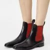 MELVIN & HAMILTON Emma 8 - Korte Laarzen - Black
