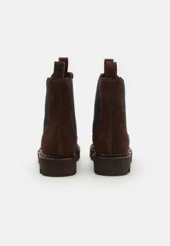 MELVIN & HAMILTON Sally - Korte Laarzen - Dark Brown/Navy 9 MELVIN & HAMILTON Sally - Korte Laarzen - Dark Brown/Navy -Melvin & Hamilton Verkoop f6ef02514ee042b696cf0491e374280a