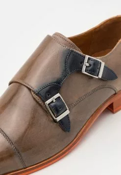 MELVIN & HAMILTON Lewis 52 - Instappers - Digital 12 MELVIN & HAMILTON Lewis 52 - Instappers - Digital -Melvin & Hamilton Verkoop ffa02e1a1e6b46939619642286b23459